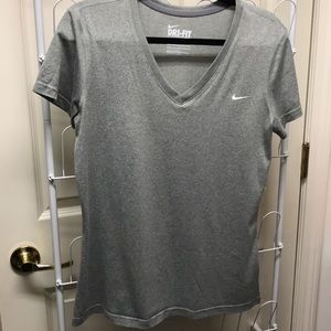 Nike Dri-Fit v neck